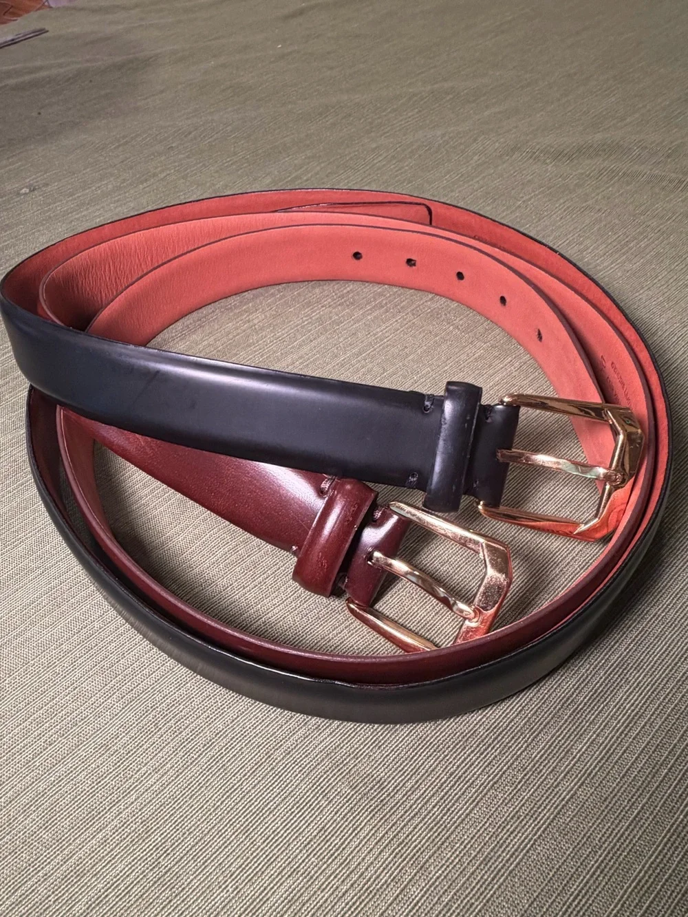 Pair of Cobbler made in Canada smooth leather belts size 40.